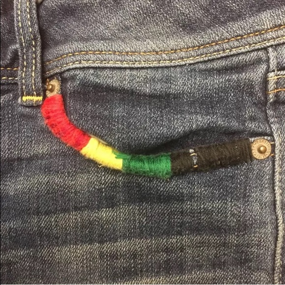 American Eagle Frayed Jamaican Reggae Festival 2 - Picture 3 of 6